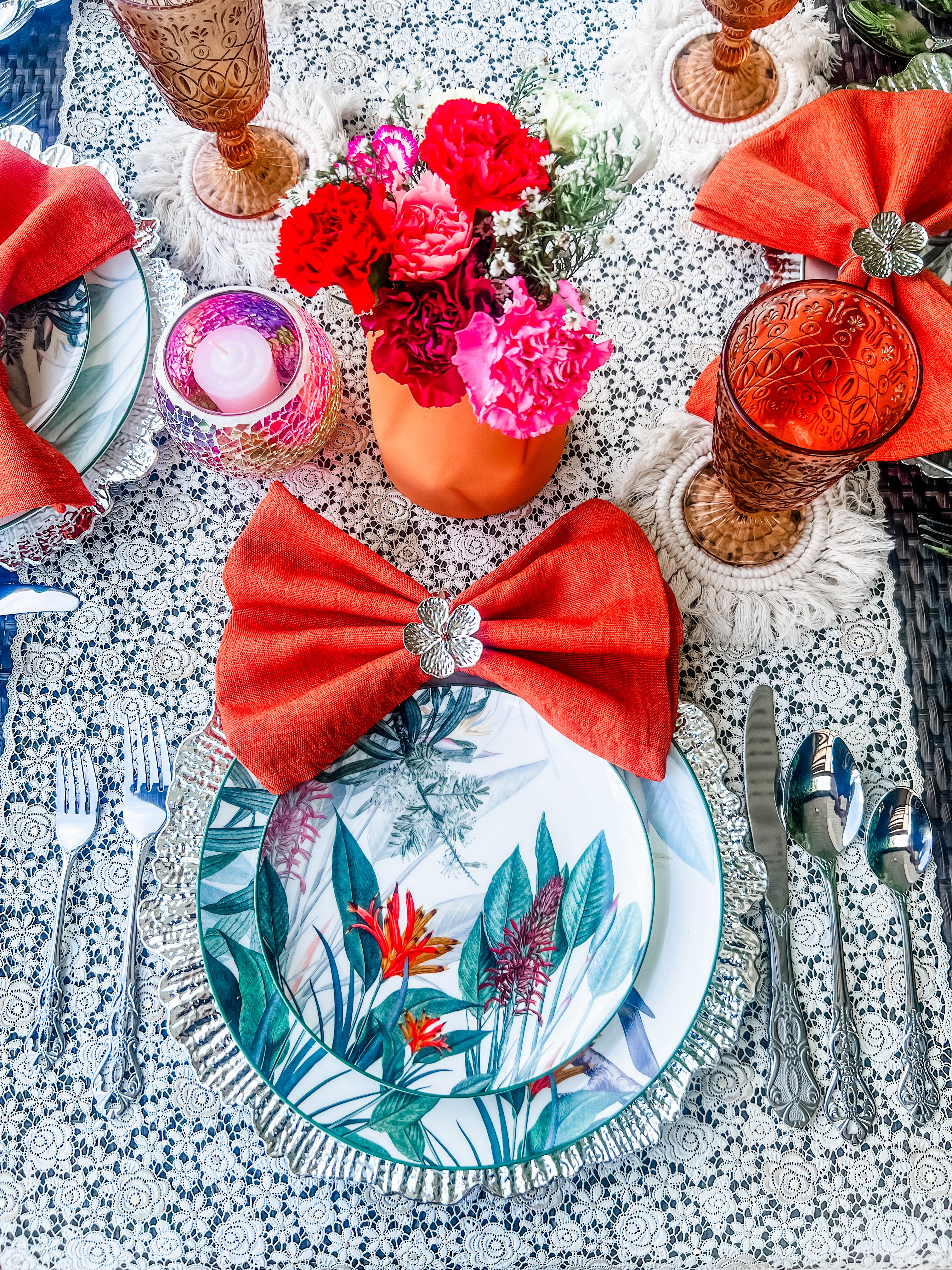 Juliet Dinner and Salad Plate Set