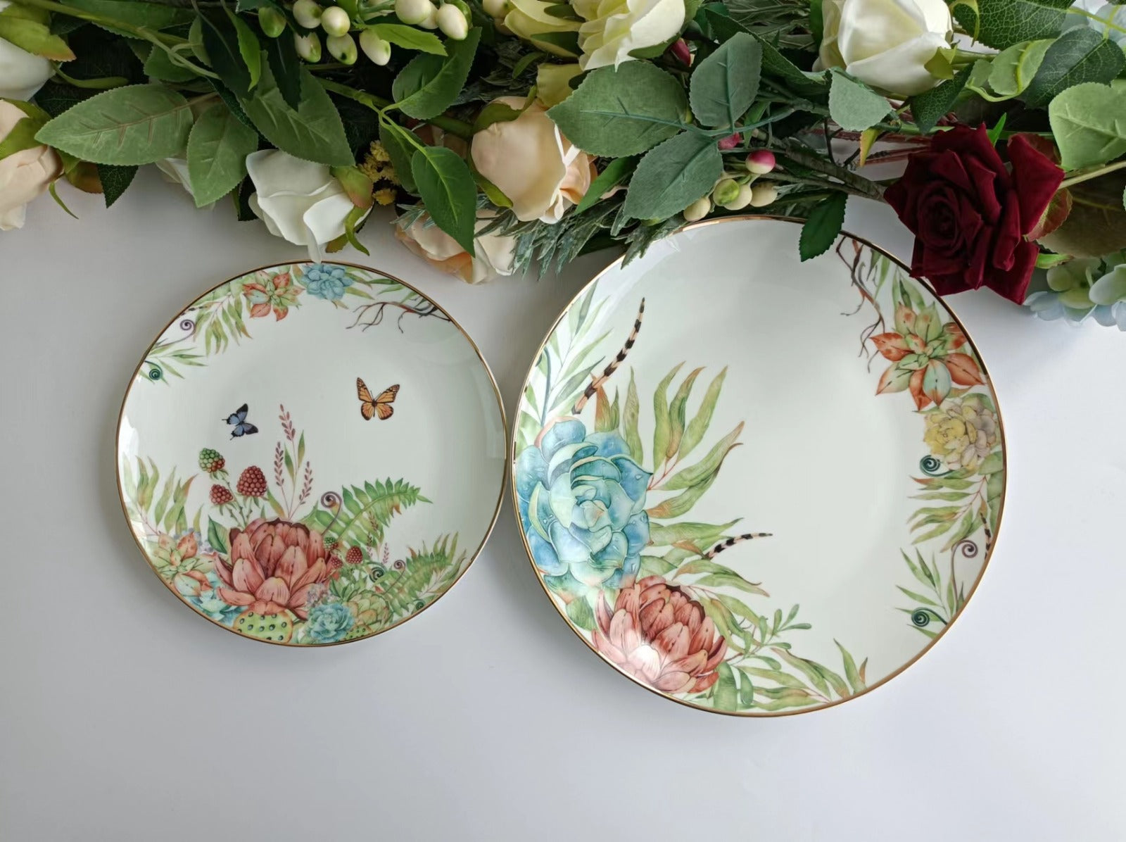 Raya Dinner and Salad Plate Set