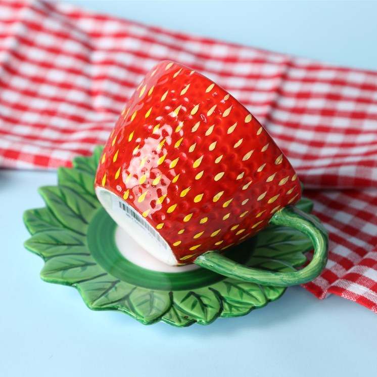 Strawberry Cup Set